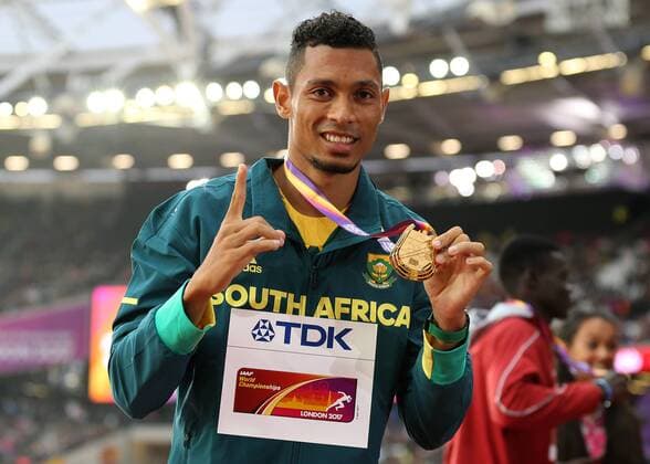 August 9th 2017, London Stadium, East London, England; IAAF World Championships, Day 6; Wayde Van Niekerk of South Africa poses with the Gold medal and World Champion of the Men& x2019;s 400 metres during the medal ceremony xJohnxPatrickxFletcherx  ActionPlus11913729