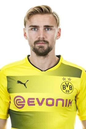Fußball, GER, 1.BL, Porträttermin 2017 2018, Borussia Dortmund, Marcel Schmelzer (Borussia Dortmund)