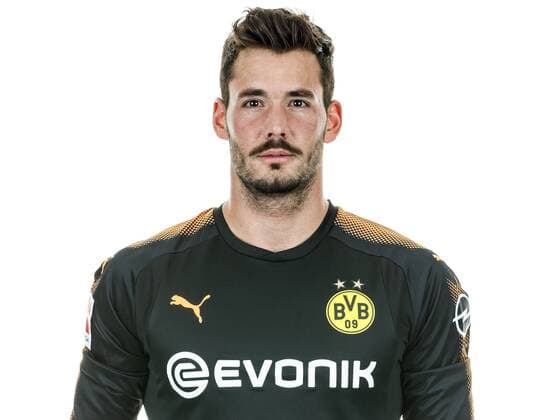 Fußball, GER, 1.BL, Porträttermin 2017 2018, Borussia Dortmund, Torwart Roman Buerki, Roman Bürki (Borussia Dortmund)