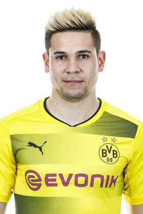 Fußball, GER, 1.BL, Porträttermin 2017 2018, Borussia Dortmund, Raphael Guerreiro (Borussia Dortmund)
