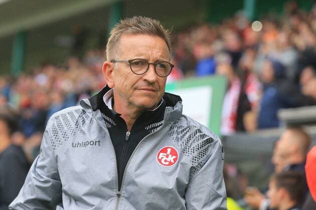 Lübeck, 12. August 2017 Fußball, Saison 2017 2018, DFB-Pokal, 1. Hauptrunde, SV Eichede - 1. FC Kaiserslautern: Norbert Meier (Trainer 1. FC Kaiserslautern) vor dem Spiel