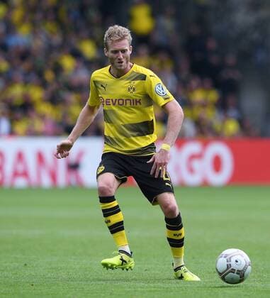 Fussball DFB Pokal 1. runde Saison 2017 2018 in Freiburg FC Rielasingen-Arlen - Borussia Dortmund 12.08.2017 Andre Schuerrle (Borussia Dortmund) am Ball Freiburg 