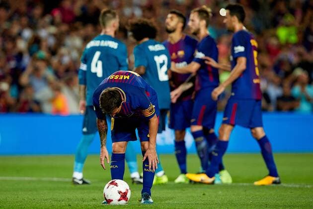 August 13th 2017, Nou Camp, Barcelona, Spain; Spanish Football Supercopa 1st Leg FC Barcelona Barca versus Real Madrid; Leo Messi of FC Barcelona looks on prior to a penalty kick to make it 1-1; xDavidxAliagax  ActionPlus11916337