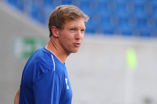 Julian Nagelsmann (Trainer, Cheftrainer, Hoffenheim), Einzelbild, Aktion, Action, beim Training am Vortag des Spiels, Abschlusstraining im Stadion, Übungseinheit, Spielvorbereitung, Fussball, UEFA Champions League Qualifikation, MD-1, TSG 1899 Hoffenheim - FC Liverpool, xozx