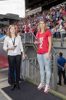 UTRECHT, FC Utrecht - Zenit Sint-Petersburg, 16-8-2017, voetbal, seizoen 2017-2018, voorronde Europa League, stadion Galgenwaard, Daphne Schippers wordt gehuldigd Utrecht - Zenit  x1672706x
