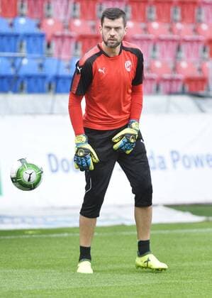 Matus Kozacik, goalkeeper of Viktoria Plzen, attends a training session prior to the UEFA Europa League soccer match Viktoria Plzen vs AEK Larnaka in Pilsen, Czech Republic, August 16, 2017. (CTKxPhoto MiroslavxChaloupka) CTKPhotoP201708160806701  cha08