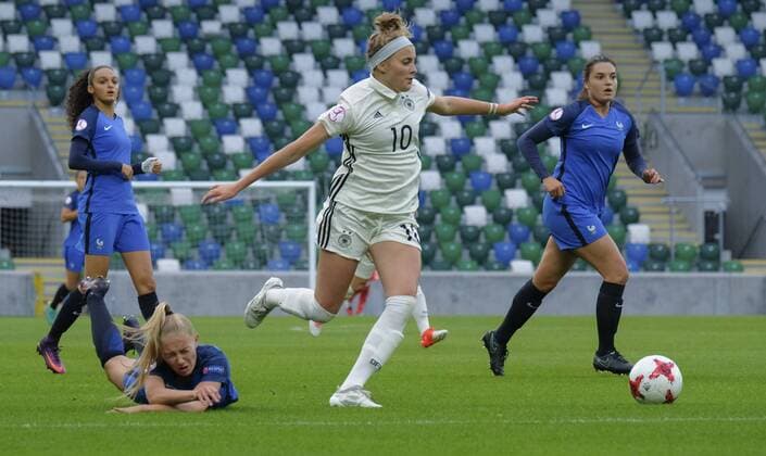 August 17th 2017, Windsor Park, Belfast, Northern Ireland; Womens Under 19s European Championship EM Europameisterschaft Semi Final; Germany Versus France; Laura Freigang of Germany bursts through the French defence xNigelxCookex  ActionPlus11917638
