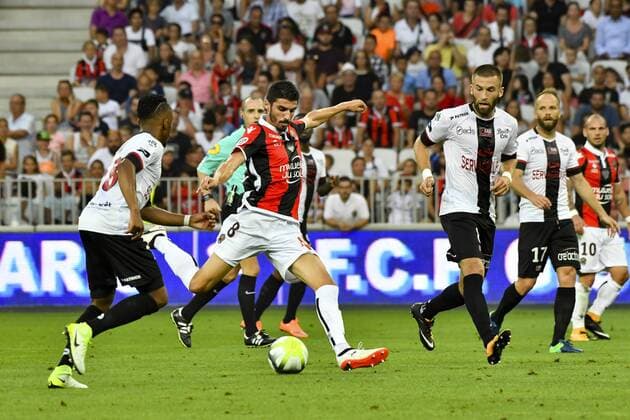 Pierre Lees Melou (OGC Nice) FOOTBALL : OGC Nice vs Guingamp - Ligue 1 - Nice - 19 08 2017 NorbertScanella Panoramic 