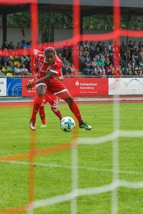 Bilder des Tages - SPORT GER, FSP, Bayern München vs FC Basel 19.08.2017, Allgäustadion Allgaeustadion, Wangen, GER, FSP, Bayern München vs FC Basel, im Bild Lineth Beerensteyn (Muenchen 6) nordphotoxHafner nph00200