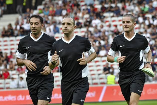 Julien Pacelli (arbitre) - Benoit Millot (arbitre) - Huseyin Ocak (arbitre) FOOTBALL : OGC Nice vs Guingamp - Ligue 1 - Nice - 19 08 2017 NorbertScanella Panoramic 