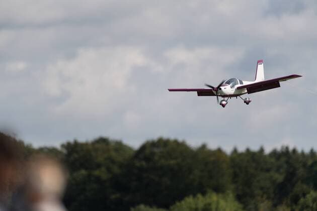 Motor-Schleppflieger, Weltmeisterschaft im GPS-Dreicecksfliegen, Segelflug-Grossmodelle, Gruibingen, 20.08.2017, Gruibingen Copyright: xWalther xEibner-Pressefotox EP_swr