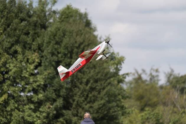 Kunstflug mit einem Motor-Schleppflieger, Weltmeisterschaft im GPS-Dreicecksfliegen, Segelflug-Grossmodelle, Gruibingen, 20.08.2017, Gruibingen Copyright: xWalther xEibner-Pressefotox EP_swr