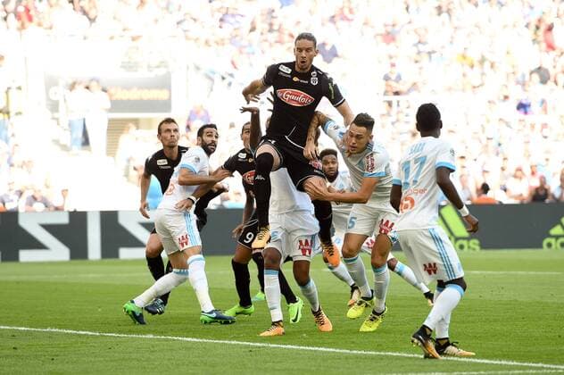 05 Lucas OCAMPOS (om) - 23 ADIL RAMI (om) FOOTBALL : Marseille vs Angers - Ligue 1 Conforama - 20 08 2017 FEP Panoramic 