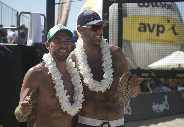 August 20, 2017 - Manhattan Beach, California, U.S - Nick Lucena (left) and Phil Dalhausser celebrate after winning the Men s Finals of the 58th annual Manhattan Beach Open in Manhattan Beach, California on Sunday August 20, 2017. 58th annual Manhattan Beach Open Finals - ZUMAp124 20170820_zaa_p124_007 Copyright: xArianaxRuizx