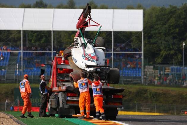 25.08.2017 - Free Practice 1, Crash, Felipe Massa (BRA) Williams FW40 Belgian Grand Prix, Spa-Francorchamps 24 - 27 August 2017 25.08.2017 - Free Practice 1, Crash, Felipe Massa (BRA) Williams FW40 