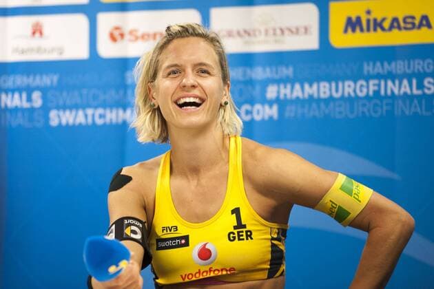 Swatch Beach volleyball Beachvolleyball FIVB World Tour Finals Hamburg am 25.08.2017 Laura Ludwig (GER), Kira Walkenhorst (GER) nach dem Einzug ins Finale auf der Pressekonferenz; Swatch Beach Volleyball FIVB World Tour Finals Hamburg am 24.08.2017, Tennisstadion Am Rothenbaum Hamburg. xtsx