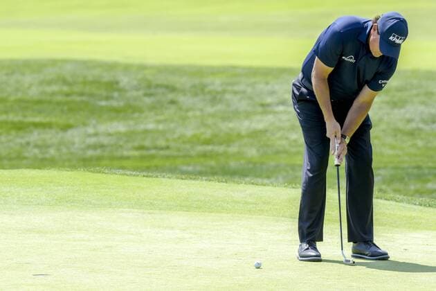 August 26, 2017 - Old Westbury, New York, U.S - Phil Mickelson putting on the 8th green during the third round of The Northern Trust at Glen Oaks Club in Old Westbury, NY. GOLF 2017 - The Northern Trust - Third Round - ZUMAc119 20170826_zaf_c119_007 Copyright: xBrianxCianciox