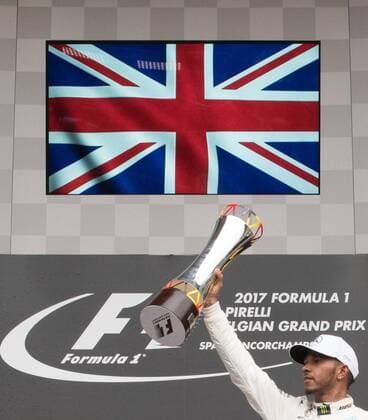 Bilder des Tages - SPORT Mercedes British driver Lewis Hamilton celebrates on the podium after winning the Spa-Francorchamps Formula One Grand Prix of Belgium race, in Spa-Francorchamps, Sunday 27 August 2017. BENOITxDOPPAGNE  x05153342x