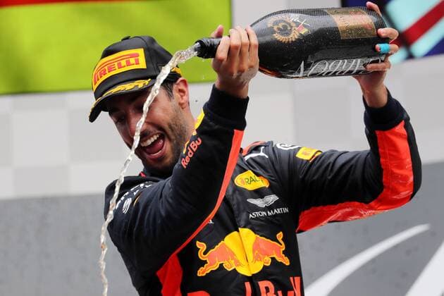 27.08.2017 - Race, 3rd place Daniel Ricciardo (AUS) Red Bull Racing RB13 Belgian Grand Prix, Spa-Francorchamps 24 - 27 August 2017 27.08.2017 - Race, 3rd place Daniel Ricciardo (AUS) Red Bull Racing RB13 