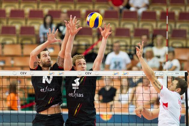 KATOWICE 27.08.2017 SIATKOWKA CEV MISTRZOSTWA EUROPY W PILCE SIATKOWEJ MEZCZYZN LOTTO EUROVOLLEY POLAND 2017 CEV VOLLEYBALL European Championship EM Europameisterschaft MEN BELGIUM - TURKEY BELGIA - TURCJA NZ. SIMON VAN DE VOORDE (BEL) SAM DEROO (BEL) FOT. MICHAL CHWIEDUK FOKUSMEDIA.COM.PL NEWSPIX.PL --- Newspix.pl  170827CHW058