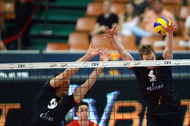 Katowice , Hala Spodek 27.08.2017 siatkowka Mistrzostwa Europy CEV 2017 Faza grupowa , Grupa D Turcja - Belgia NZ Pieter Verhees ( BEL ) Sam Deroo ( BEL ) FOT Michal Nowak Newspix.pl Katowice , Spodek s Hall 27.08.2017 sport volleyball 2017 CEV Volleyball European Championship EM Europameisterschaft - Men Preliminary Round Pool D Turkey - Belgium photo by Michal Nowak Newspix.pl --- Newspix.pl  170827MIN005
