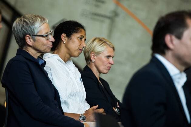 GER, Dortmund, Deutsches Fussballmuseum, Saisoneröffnung Allianz Frauen-Bundesliga, 28.08.2017, Deutsches Fussballmuseum , Dortmund, GER, Dortmund, Deutsches Fussballmuseum, Saisoneröffnung Allianz Frauen-Bundesliga, , im Bild picture shows Mitte: Steffi Jones (Bundestrainerin DFB Frauen), nordphotox xRauch nph00251