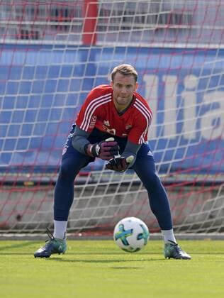 28.08.2017, Fussball 1.Liga 2017 2018, FC Bayern München Training an der Säbener Strasse in München, Torwart Manuel Neuer (FC Bayern München) 