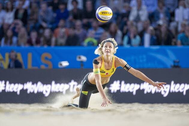 Swatch Beach volleyball Beachvolleyball FIVB World Tour Finals Hamburg am 25.08.2017 Laura Ludwig (GER), Kira Walkenhorst (GER); Swatch Beach Volleyball FIVB World Tour Finals Hamburg am 24.08.2017, Tennisstadion Am Rothenbaum Hamburg. xtsx