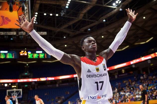 Bilder des Tages - SPORT Basketball Tel Aviv 31.08.2017 Eurobasket 2017 Europameisterschaft der Herren Vorrunde Deutschland (GER) - Ukraine (UKR) Dennis Schröder Schroeder (Deutschland, No.17) Schröder