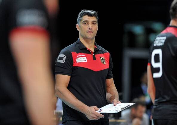 2017.08.31 Katowice Siatkowka mezczyzn Lotto Mistrzostwa Europy 2017 Lotto Eurovolley 2017 Niemcy - Czechy N z Giani Andrea team coach of Germany Foto Rafal Rusek PressFocus NEWSPIX.PL 2017.08.31 Katowice European Men s Volleyball Championships 2017 Germany - Czech Republic Giani Andrea team coach of Germany Credit: Rafal Rusek PressFocus --- Newspix.pl  20170831PF_RR032