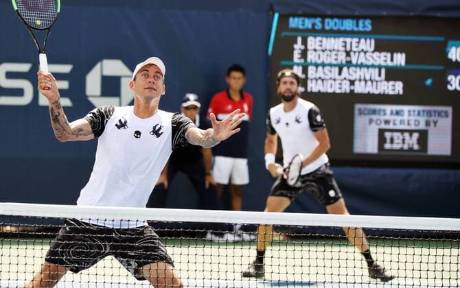 TENNIS - ATP Tennis Herren US Open 2017 NEW YORK CITY,NEW YORK,USA,31.AUG.17 - TENNIS - ATP World Tour, US Open, Grand Slam, doubles. Flushing Meadows. Image shows Andreas Haider-Maurer (AUT) and Nikoloz Basilashvili (GEO). GEPAxpictures xMatthiasxHauer