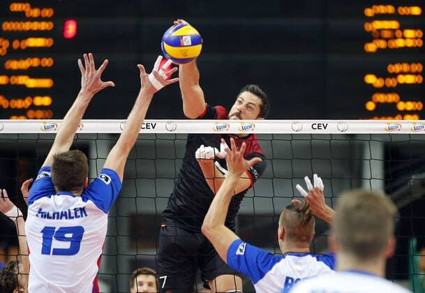 KATOWICE HALA SPODEK 31.08.2017 LOTTO EUROVOLLEY 2017 MECZ MISTRZOSTW EUROPY 2017 SIATKOWKA 1 4 FINALU NIEMCY (czarne) - CZECHY (bialo-niebieskie) NZ Michael Andrei . FOT TOMASZ WANTULA NEWSPIX.PL KATOWICE SPODEK 31.08.2017 VOLEYYBALL MEN S CHAMPIONSCHIP LOTTO EUROVOLLEY POLAND 2017 QUARTERFINAL GERMANY - CZECH REPUBLIC TOMASZ WANTULA NEWSPIX.PL --- Newspix.pl  170831WAN087