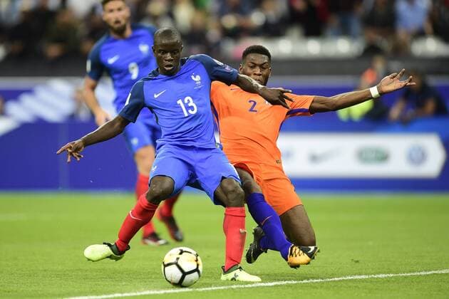 NGolo Kante (France) vs Timothy Fosu Mensah (PaysBas) FOOTBALL : France vs Pays Bas - Paris - 31 08 2017 JBAutissier Panoramic 