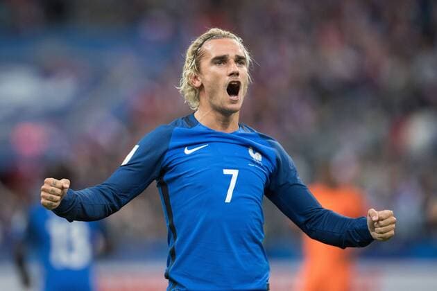 (170901) -- PARIS, Sept. 1, 2017 -- Antoine Griezmann of France celebrates his goal during the 2018 World Cup European Qualifier against Netherlands at Stades de France in Paris, France on Aug. 31, 2017. France won 4-0. ) (SP)FRANCE-PARIS-2018 WORLD CUP EUROPEAN QUALIFIER-FRANCE VS NETHERLANDS JackxChan 