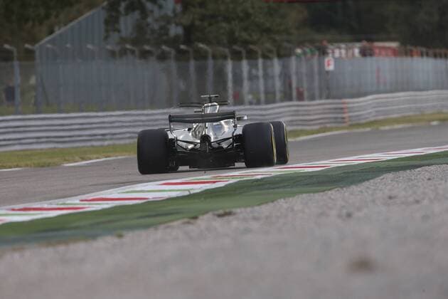 01.09.2017- Free Practice 1, Lewis Hamilton (GBR) Mercedes AMG F1 W08 Italian Grand Prix, Monza 31 August - 03 September 2017 01.09.2017- Free Practice 1, Lewis Hamilton (GBR) Mercedes AMG F1 W08 