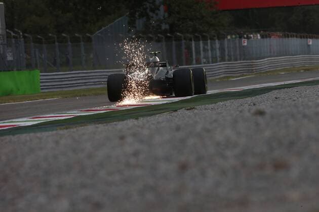 01.09.2017- free Practice 1, Kevin Magnussen (DEN) Haas F1 Team VF-17 Italian Grand Prix, Monza 31 August - 03 September 2017 01.09.2017- free Practice 1, Kevin Magnussen (DEN) Haas F1 Team VF-17 