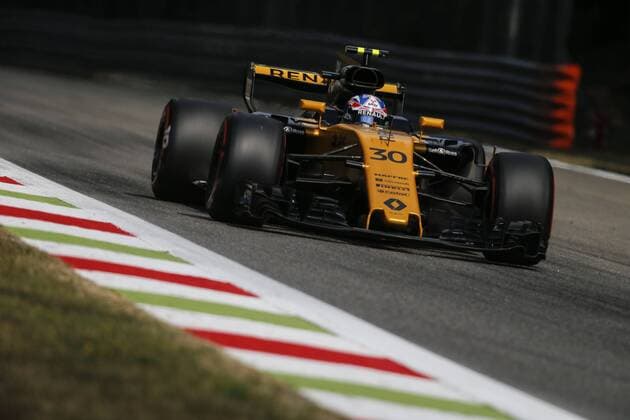 Jolyon Palmer of Great Britain and Renault F1 Team during the Formula 1 Grand Prix of Italy at the Autodromo di Monza, Monza, Italy on 1 September 2017. Copyright: xJamesxGasperottix 16380046