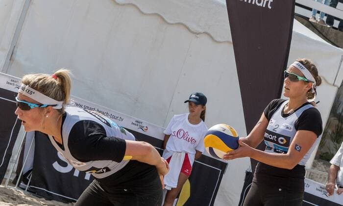 Deutsche smart Beach-Volleyball Meisterschaften Timmendorfer-Strand am 01.09.2017 Victoria Bieneck (Hamburger SV), Isabel Schneider (Hamburger SV); Deutsche smart Beach-Volleyball Meisterschaften am 01.09.2017, Ahmann-Hager-Arena, Timmendorfer-Strand. xPWx