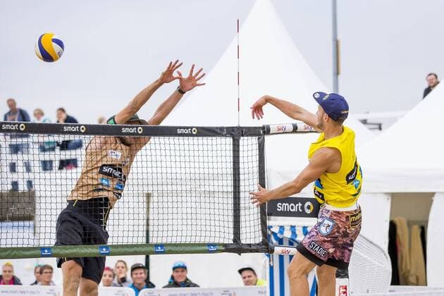 Sebastian Fuchs gegen Armin Dollinger Dollinger Erdmann vs Fuchs Stadie, Deutsche smart Beach-Volleyball Meisterschaften 2017, 01.09.17 Timmendorfer Strand Schleswig-Holstein Germany Copyright: xAgentur54Gradx xChristianxSchaffrathx