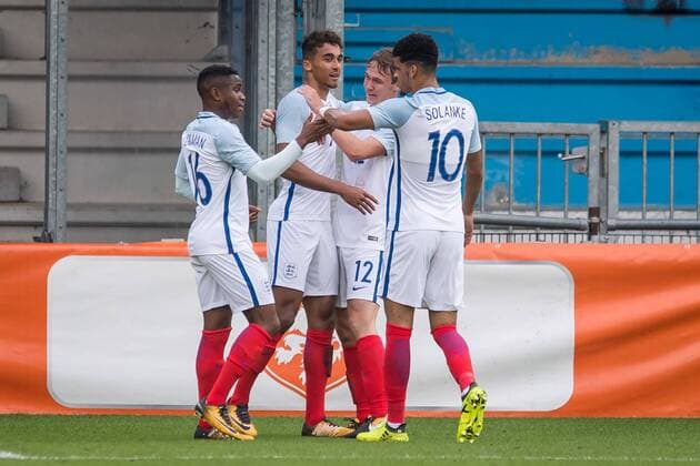 DOETINCHEM, De Vijverberg, 01-09-2017, Voetbal, EK kwalificatie, Jong Oranje - Jong Engeland. 0-1 door Jong Engeland speler Dominic Calvert Lewin. Jong Oranje - Jong Engeland  x1688882x