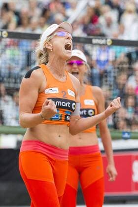 Bilder des Tages - SPORT Karla Borger und Margareta Kozuch jubeln freuen sich Borger Kozuch vs Ludwig Walkenhorst, Deutsche smart Beach-Volleyball Meisterschaften 2017, 01.09.17 Timmendorfer Strand Schleswig-Holstein Germany Copyright: xAgentur54Gradx xChristianxSchaffrathx