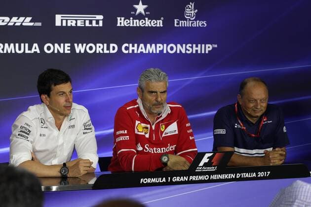 01.09.2017- Friday press conference PK Pressekonferenz L to R Toto Wolff (AUT) Sporting Director Mercedes-Benz, Maurizio Arrivabene (ITA) Ferrari Team Principal and Frederic Vasseur (FRA) Sauber F1 Team Italian Grand Prix, Monza 31 August - 03 September 2017 01.09.2017- Friday Press Conference, L to R Toto Wolff (AUT) Sporting Director Mercedes-Benz, Maurizio Arrivabene (ITA) Ferrari Team Principal and Frederic Vasseur (FRA) Sauber F1 Team 