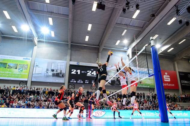 01.09.2017, Palmberg Arena, Schwerin Volleyball, Länderspiel Laenderspiel, Deutschland vs. Türkei Tuerkei Angriff Louisa Lippmann ( 11 GER) - Block Doppelblock Eda Erdem Dündar Duendar ( 14 TUR), Neriman Ozsoy Gencyürek Gencyuerek ( 13 TUR)