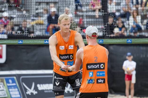 Philipp Arne Bergmann und Yannick Harms freuen sich Bergmann Harms vs Betzien Ehlers, Deutsche smart Beach-Volleyball Meisterschaften 2017, 01.09.17 Timmendorfer Strand Schleswig-Holstein Germany Copyright: xAgentur54Gradx xChristianxSchaffrathx