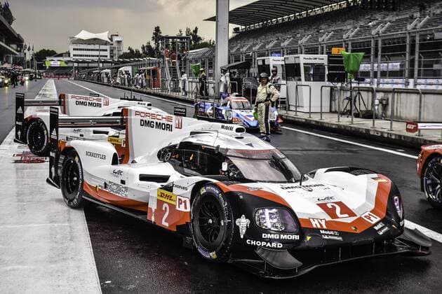2 PORSCHE LMP TEAM (DEU) PORSCHE 919 HYBRID LMP1 TIMO BERNHARD (DEU) EARL BAMBER (NZL) BRENDON HARTLEY (NZL) AUTOMOBILE : Endurance - WEC - Mexico - 01 09 2017 VisionSport Panoramic 