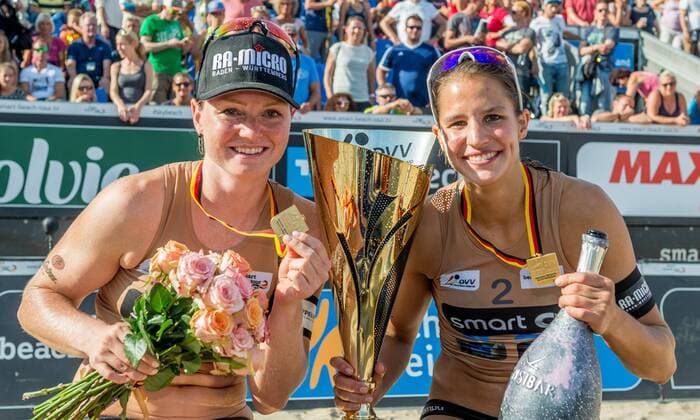 Deutsche smart Beach-Volleyball Meisterschaften Timmendorfer-Strand am 02.09.2017 Julia Sude (VfB Friedrichshafen), Chantal Laboureur (MTV Stuttgart ); Deutsche smart Beach-Volleyball Meisterschaften am 02.09.2017, Ahmann-Hager-Arena, Timmendorfer-Strand. xPWx