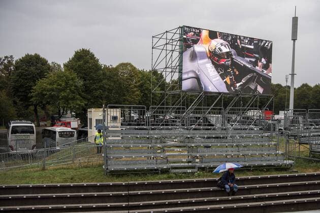 Motorsports: FIA Formula One World Championship WM Weltmeisterschaft 2017, Grand Prix of Italy, 33 Max Verstappen (NLD, Red Bull Racing), Monza Italy xHOCHxZWEIx