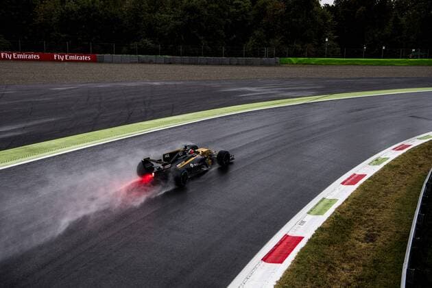 Motorsports: FIA Formula One World Championship WM Weltmeisterschaft 2017, Grand Prix of Italy, 27 Nico Hulkenberg (GER, Renault F1 Team), Monza Italy xHOCHxZWEIx