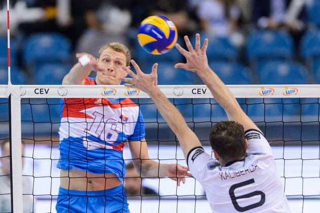02.09.2017 - Krakow , TAURON Arena Krakow , siatkowka , LOTTO EuroVolley Poland 2017 , Serbia (niebieskie) - Niemcy (biale) , Serbia (blue) - Germany (white) N Z Drazen Luburic , Denys Kaliberda Fot. Mariusz Palczynski MPAimages.com NEWSPIX.PL --- Newspix.pl FRANCE OUT!  170902PAL020