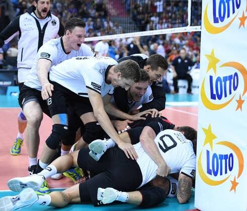 2017.09.02 Krakow Siatkowka , Mistrzostwa Europy mezczyzn 2017 , LOTTO Eurovolley Poland 2017 Serbia - Niemcy N z Team of Germany Foto Krzysztof Porebski PressFocus 2017.09.02 Krakow Volleyball , CEV Volleyball European Championship EM Europameisterschaft - Men , LOTTO Eurovolley Poland 2017 Serbia - Germany Team of Germany Credit: Krzysztof Porebski PressFocus NEWSPIX.PL --- Newspix.pl FRANCE OUT!  20170902PF_KP141